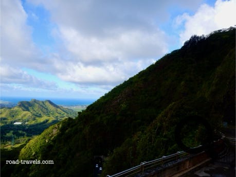 Nuuanu Pali Lookout 