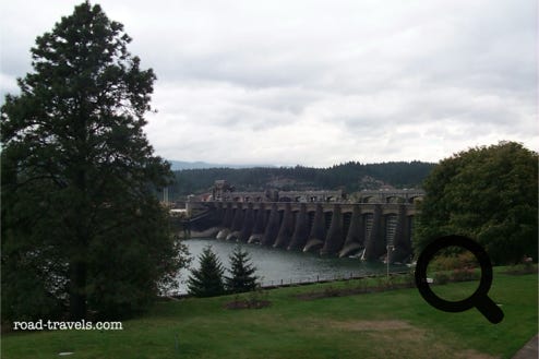 Bonneville Dam 